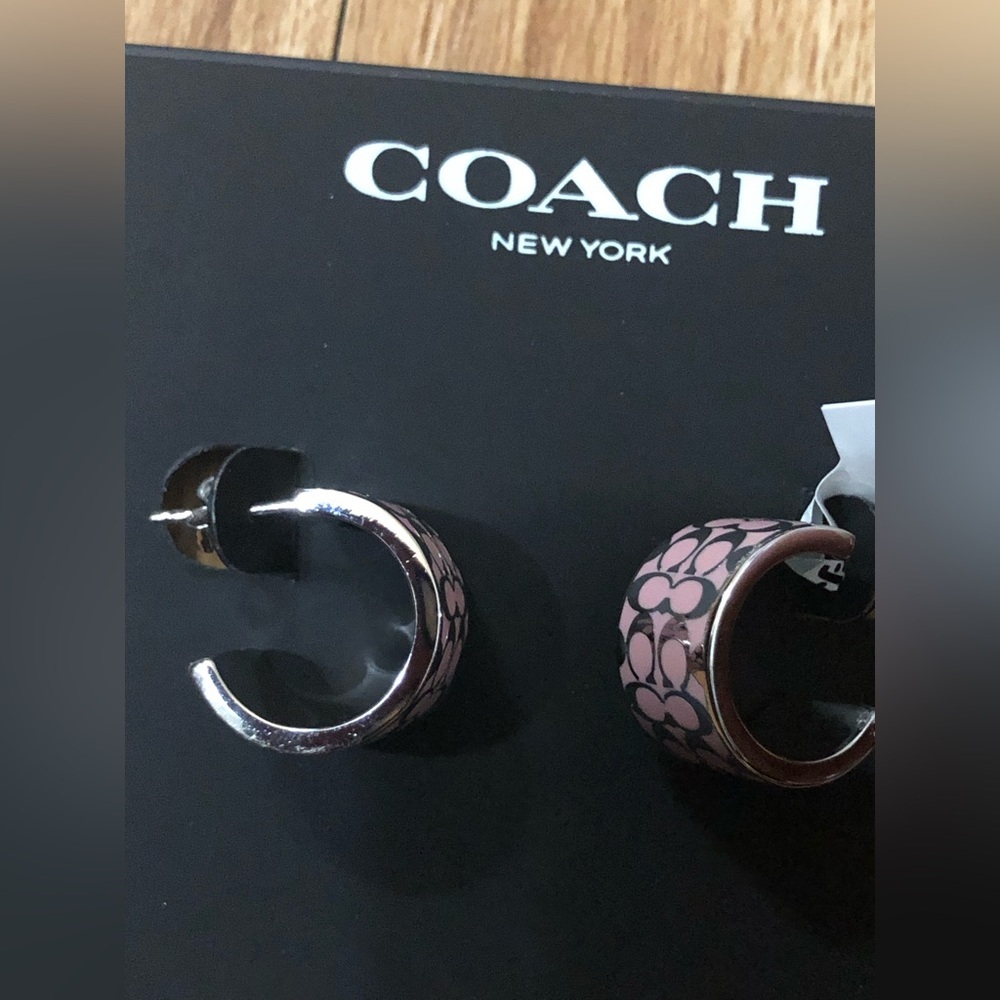 Coach silver plated pink monogram half moon stud earrings‎ NEW - Picture 3 of 8